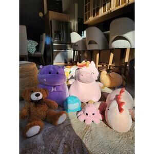Bedroom Plushies Stuffed Animal Bundle for Elementary Kid